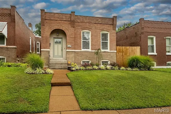4432 Tennessee AVE, St Louis, MO 63111