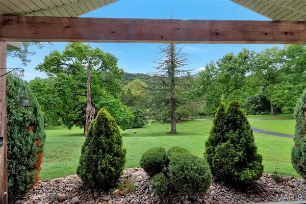 3625 Roads End Acres RD, Imperial, MO 63052