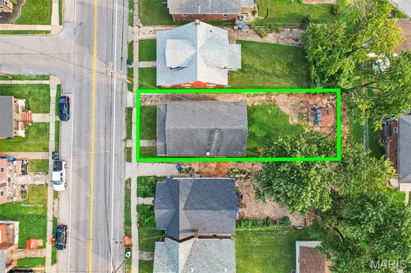 1407 Telegraph RD, St Louis, MO 63125