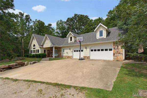 897 Highway TT, Poplar Bluff, MO 63901