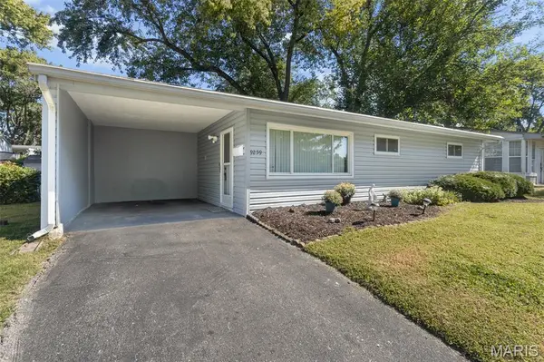 9259 Bataan DR, St Louis, MO 63134