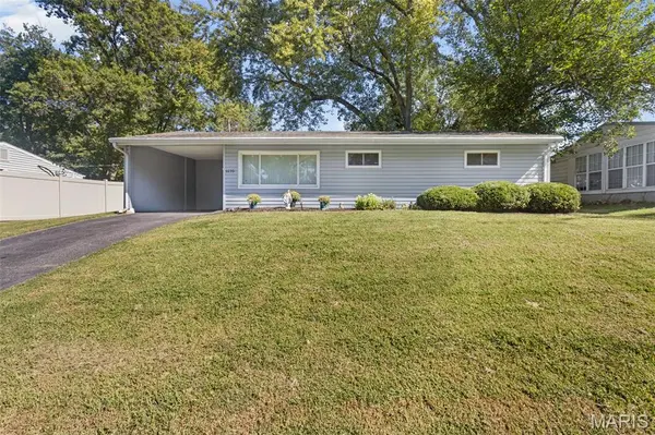 9259 Bataan DR, St Louis, MO 63134