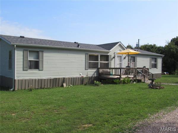 101 Country View LN, Leasburg, MO 65535