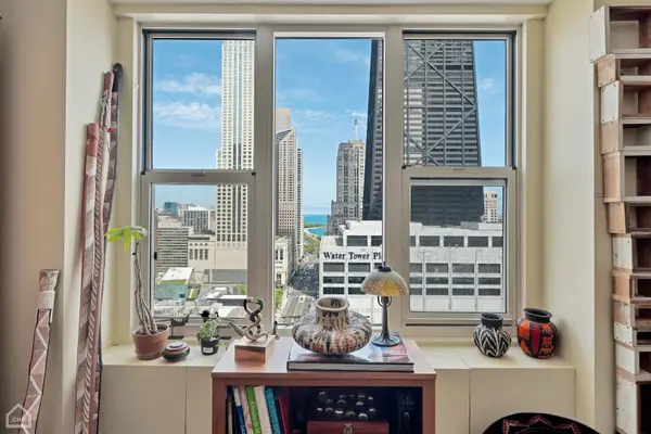 777 N Michigan AVE #2500, Chicago, IL 60611