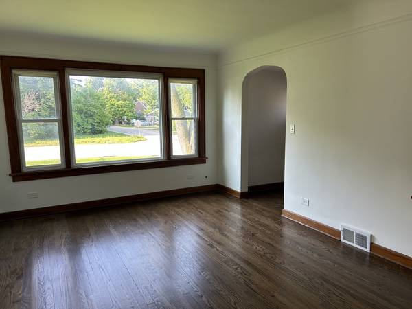 25080 W Il 173 Route #1, Antioch, IL 60002