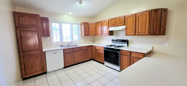 1136 Meadows Walk, Bourbonnais, IL 60914