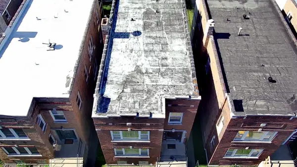 8036 S Dobson AVE, Chicago, IL 60619