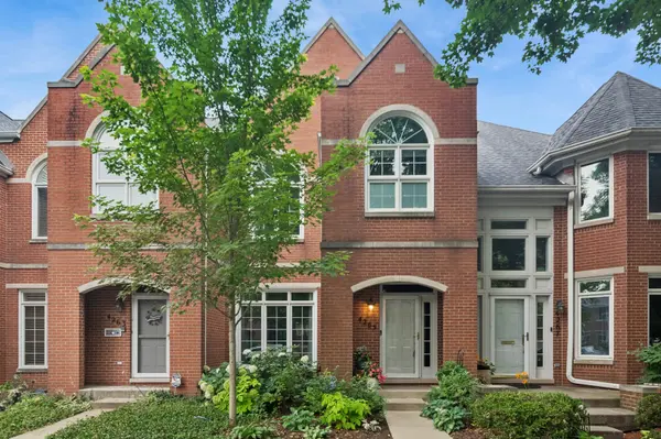 4265 W Thorndale AVE, Chicago, IL 60646