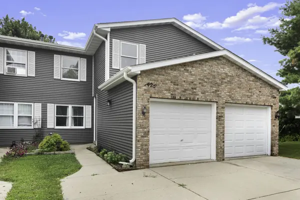 1426 Anthony LN,  Sandwich,  IL 60548