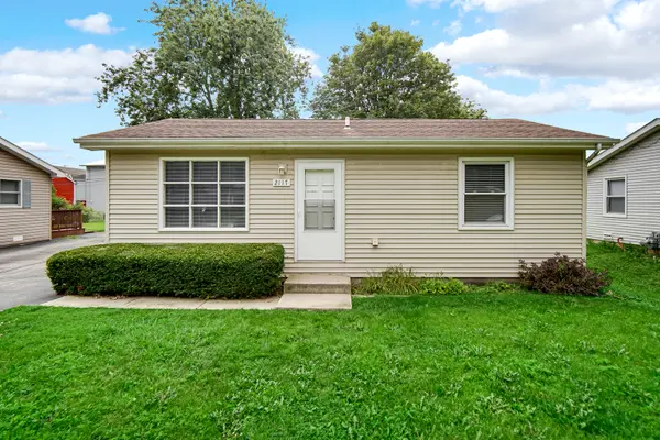 2117 Greengold ST, Crest Hill, IL 60403