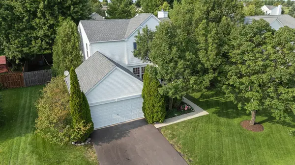 25042 W Gates LN, Plainfield, IL 60585