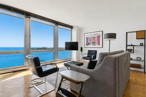 880 N Lake Shore DR #10C, Chicago, IL 60611