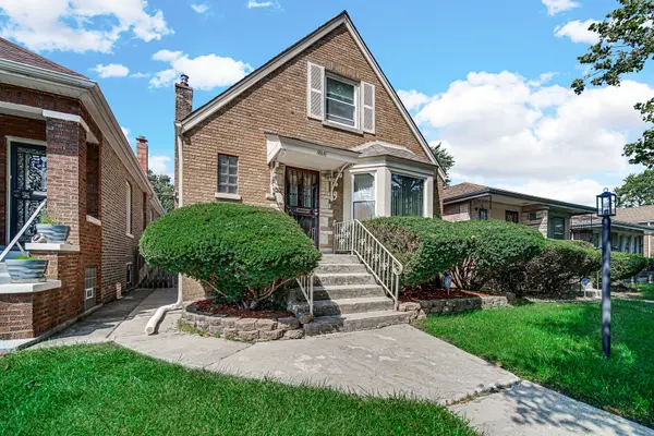 8610 S Vernon AVE, Chicago, IL 60619
