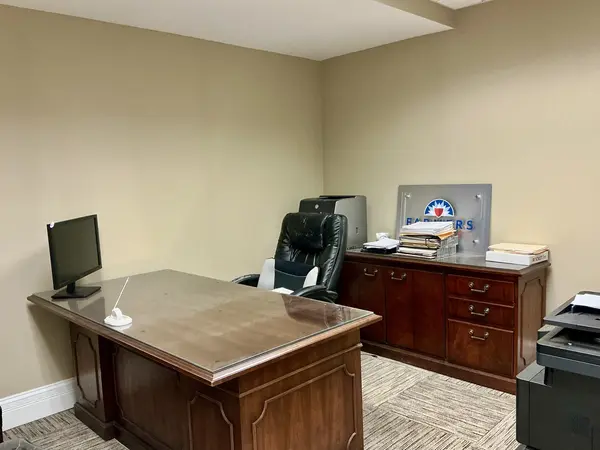 96 E Main ST, Lake Zurich, IL 60047