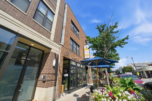 3124 N Broadway ST, Chicago, IL 60657