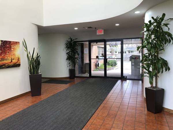 1990 E Algonquin RD, Schaumburg, IL 60173