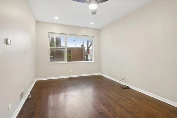 3923 W Ainslie ST #1E, Chicago, IL 60625