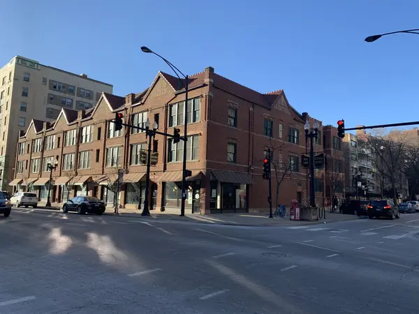 5608 N Kenmore AVE #3, Chicago, IL 60660