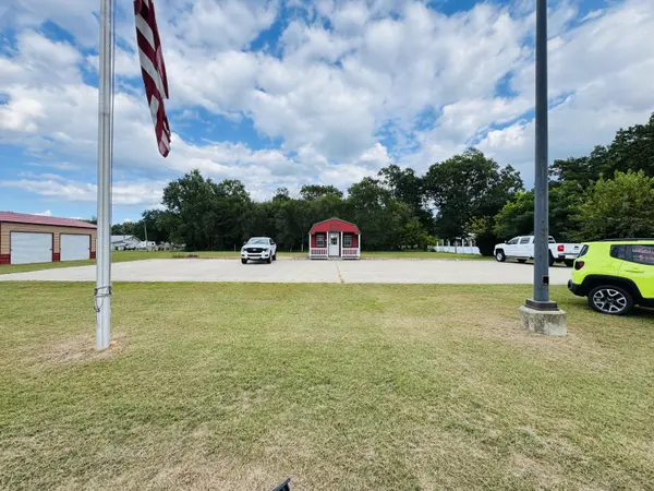 2260 S Us 35, Knox, IN 46534