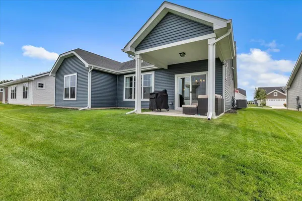 7836 E 118th AVE, Crown Point, IN 46307