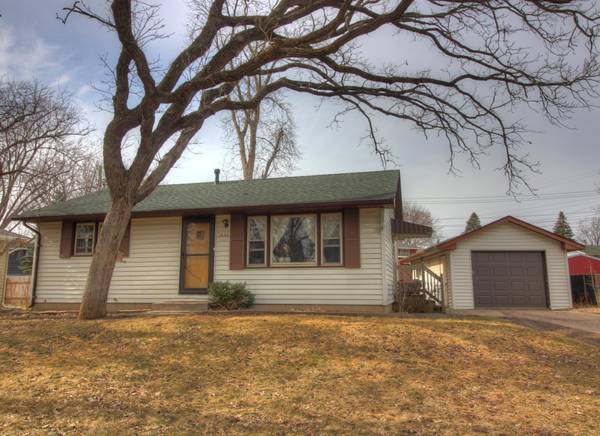 1838 Forest ST, Hastings, MN 55033