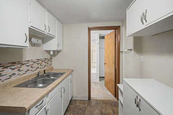 1752 Iglehart AVE, Saint Paul, MN 55104