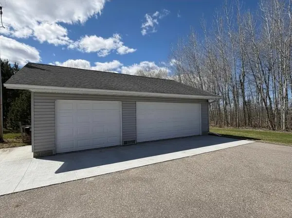 58296 County Road 12, Warroad, MN 56763