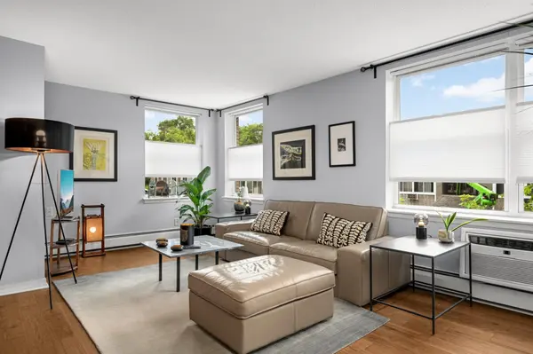 3150 Excelsior BLVD #204, Minneapolis, MN 55416