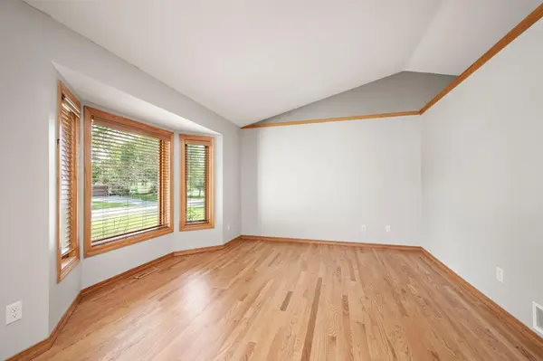 22469 130th AVE N, Rogers, MN 55374