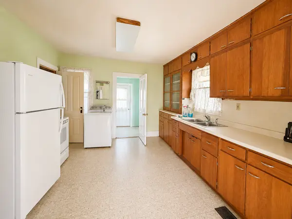 240 Line ST S, Wykoff, MN 55990