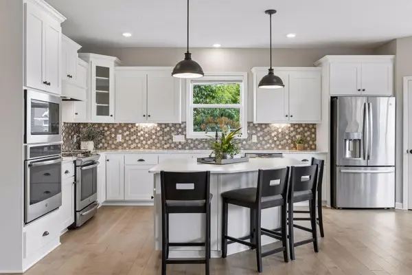 3092 Basswood RD, Medina, MN 55340