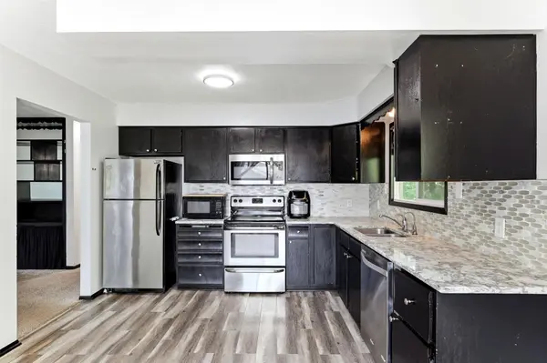 1344 Willow Lake BLVD, Vadnais Heights, MN 55110