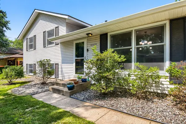 10439 Thrush ST NW, Coon Rapids, MN 55433