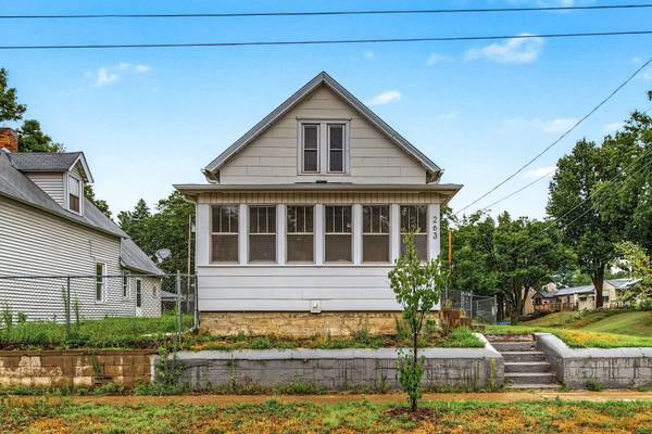263 Cottage AVE W, Saint Paul, MN 55117
