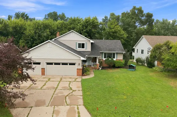 2137 Orchard LN, White Bear Lake, MN 55110
