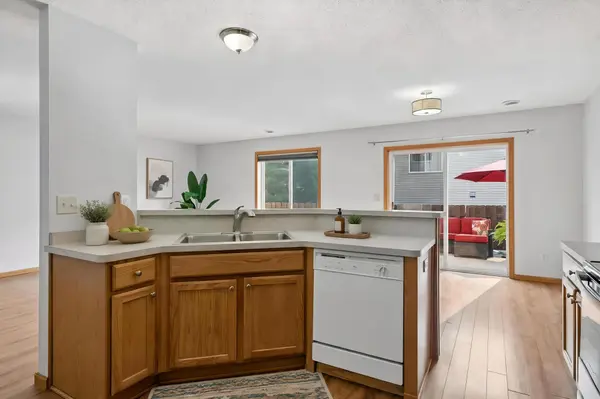 3507 Goodwin AVE N, Oakdale, MN 55128