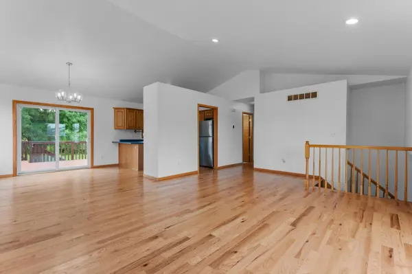 506 7th AVE NE, Byron, MN 55920