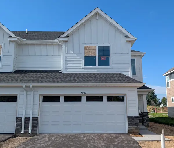 4020 Hayward AVE N, Oakdale, MN 55128