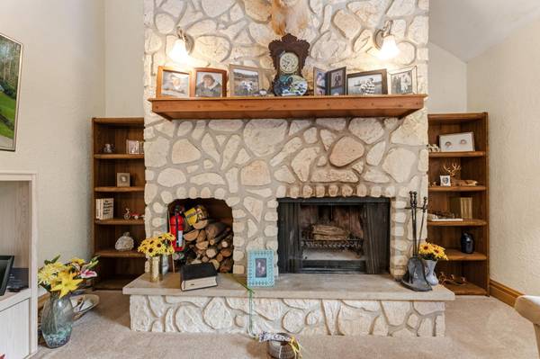 13611 State 16, Houston, MN 55943