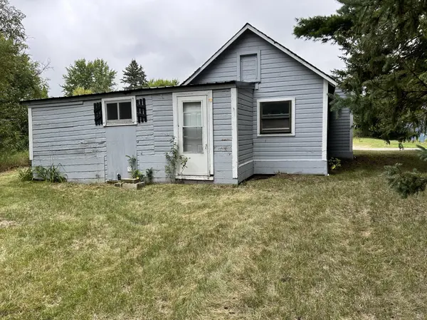 102 Sunset AVE NW, Bagley, MN 56621