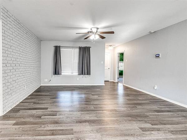 2103 N Tucker AVE, Shawnee, OK 74804