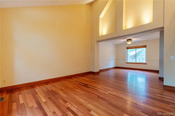 11 Jack Rabbit PL, Littleton, CO 80126