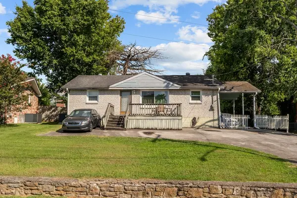 478 Sunliner Dr, Nashville, TN 37209