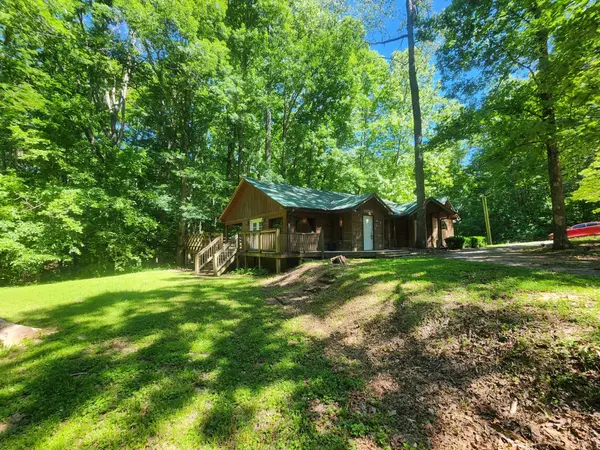 932 Hayes Rd, Lawrenceburg, TN 38464