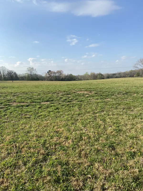 0 White Rd, Pulaski, TN 38478
