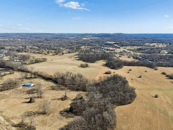 0 Tom J Hitch, Columbia, TN 38401