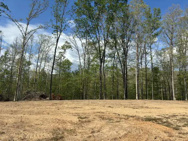 1327 Hop Smith Rd, Cumberland Furnace, TN 37051