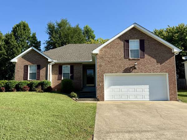 3427 Poplar Hill, Clarksville, TN 37043