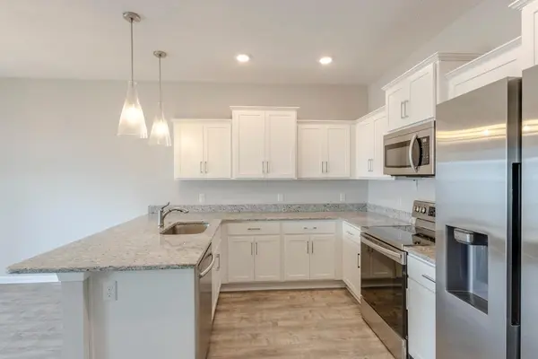 4333 Doral Dr, Murfreesboro, TN 37127