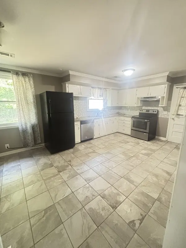 221 Bonnavue Dr, Hermitage, TN 37076